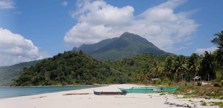 Binga Sand Beach, Matabeleland North, Zimbabwe