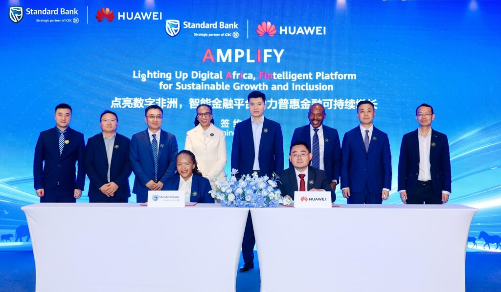 Standard Bank and Huawei signing a strategic cloud partnership agreement